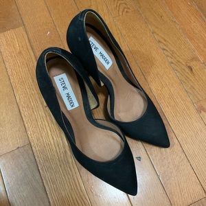Steve Madden Black Pumps